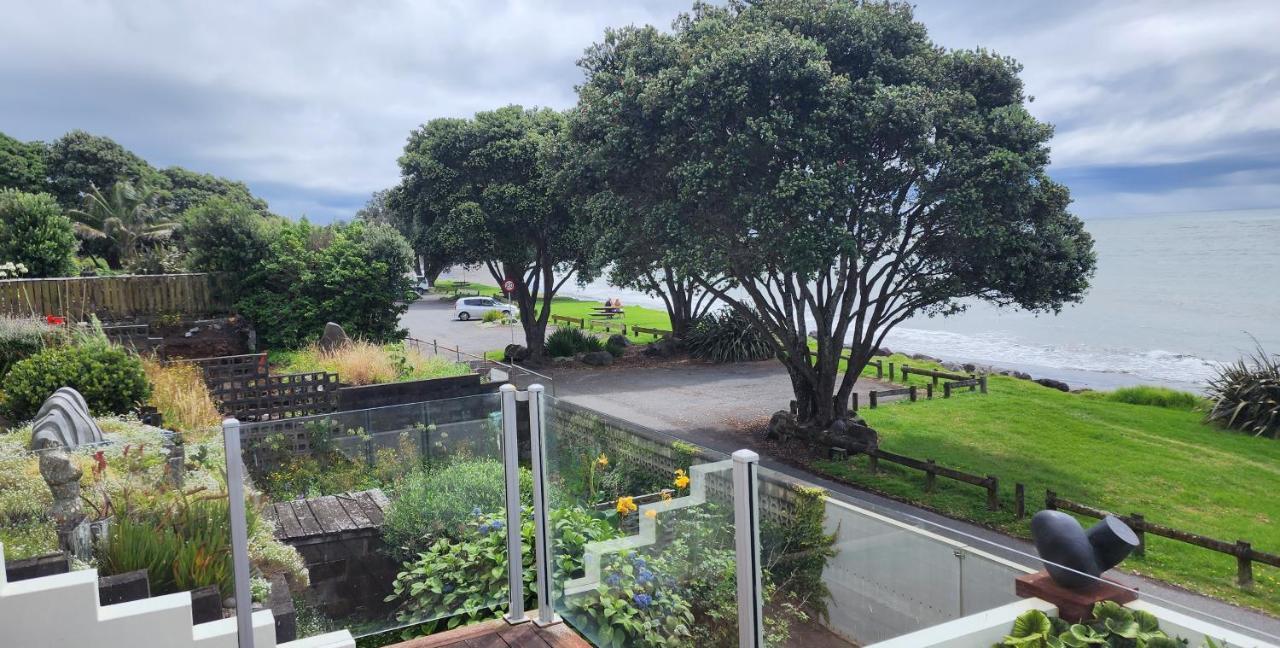 Seaside Wanaka Tce New Plymouth Exterior photo