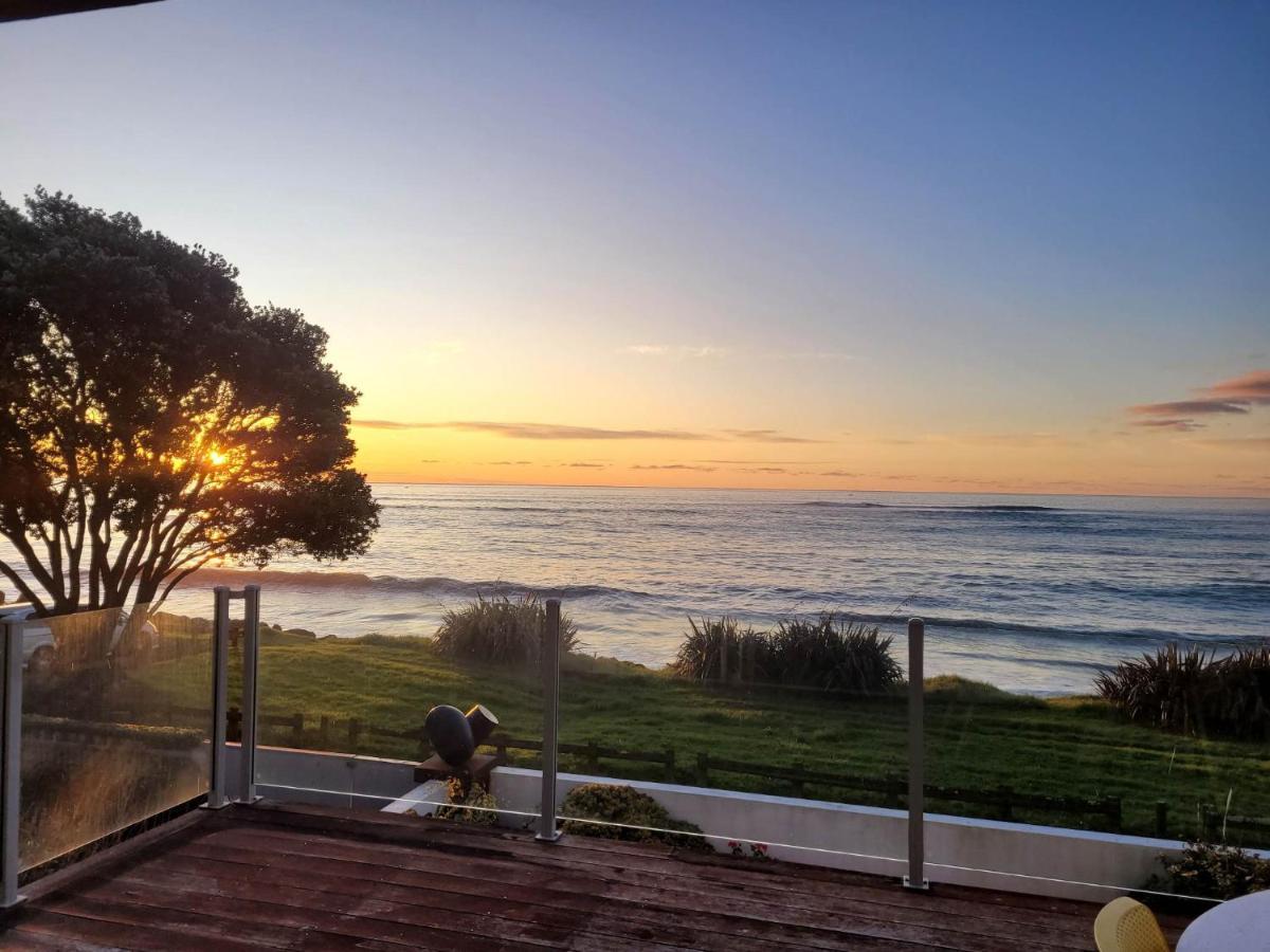 Seaside Wanaka Tce New Plymouth Exterior photo